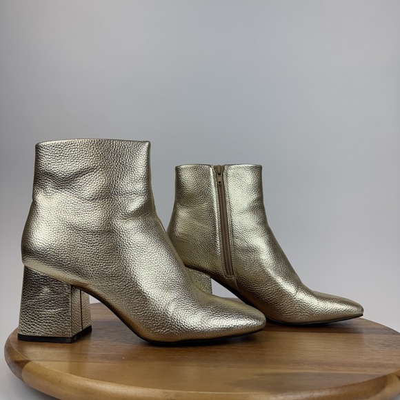 Womens Katy Perry The Geminni Gold Faux Leather Heeled Ankle Boots Size 9 M GUC - Picture 1 of 9